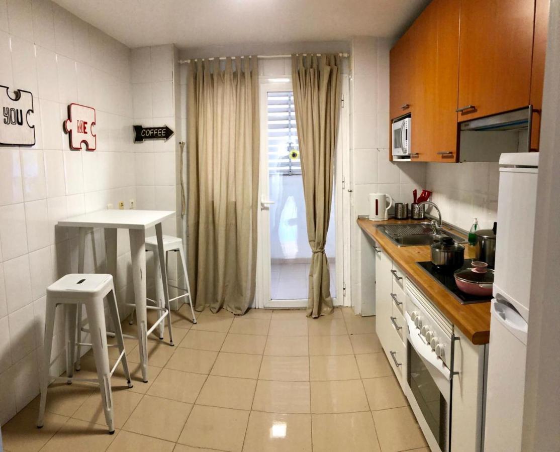 Amazing Apartment For Families Up To 6 Persons 베날마데나코스타 외부 사진